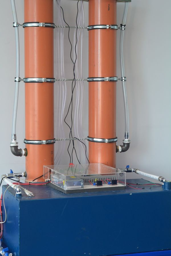 Coupled two-tank rig, view 2