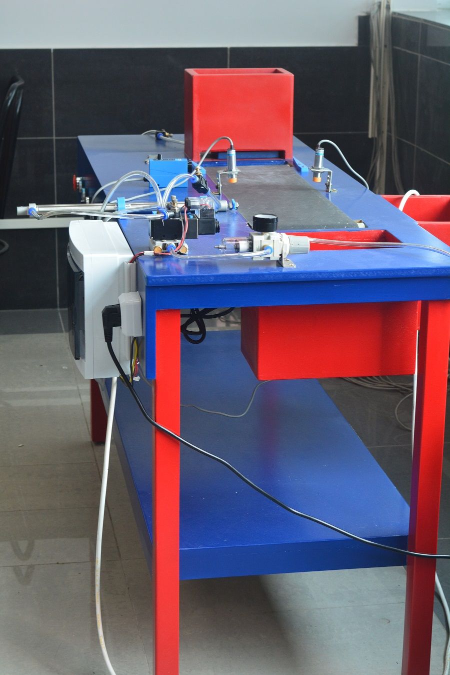 Industrial automation kit, control panel
