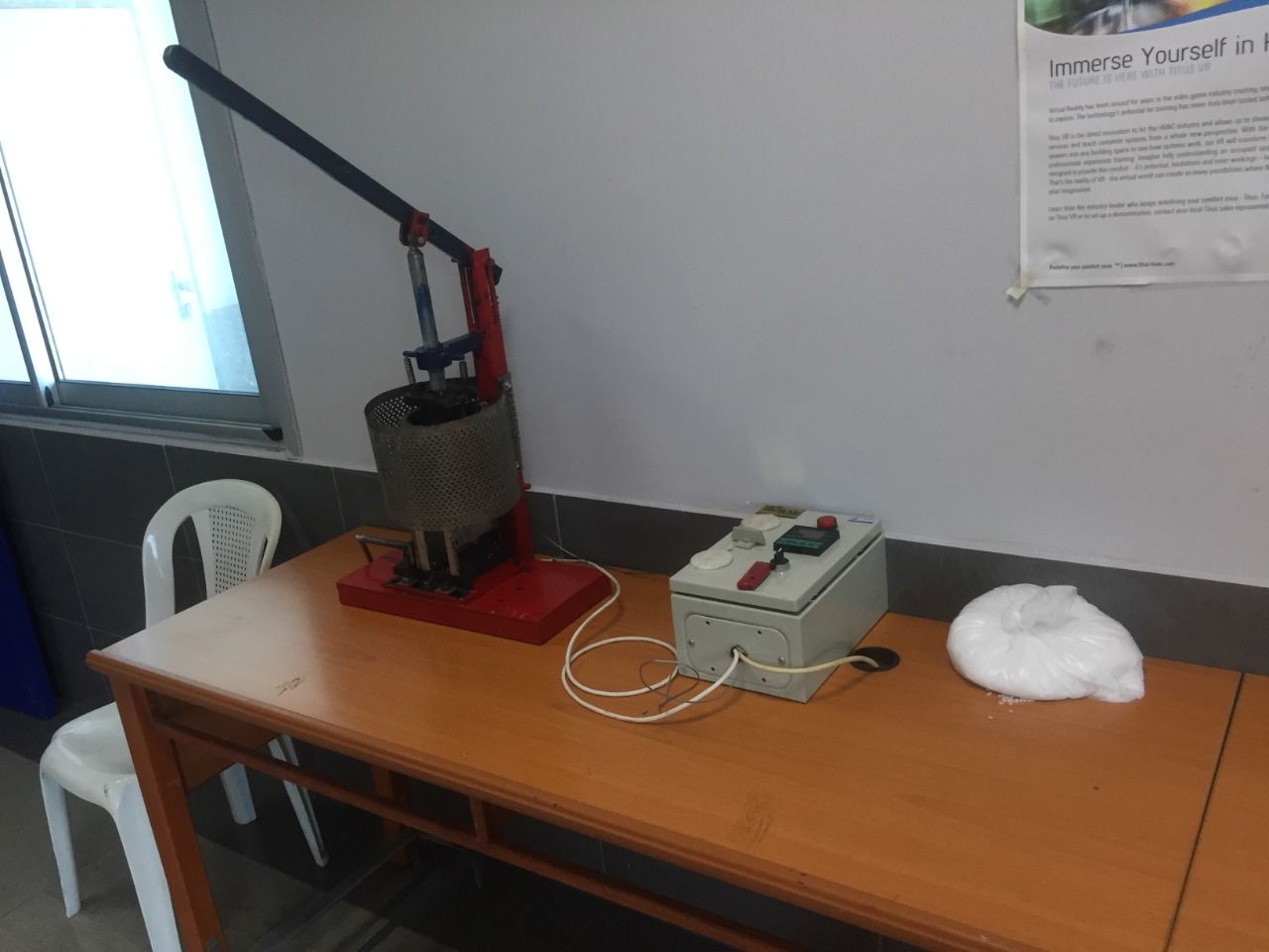 Plastic injection machine, view 3