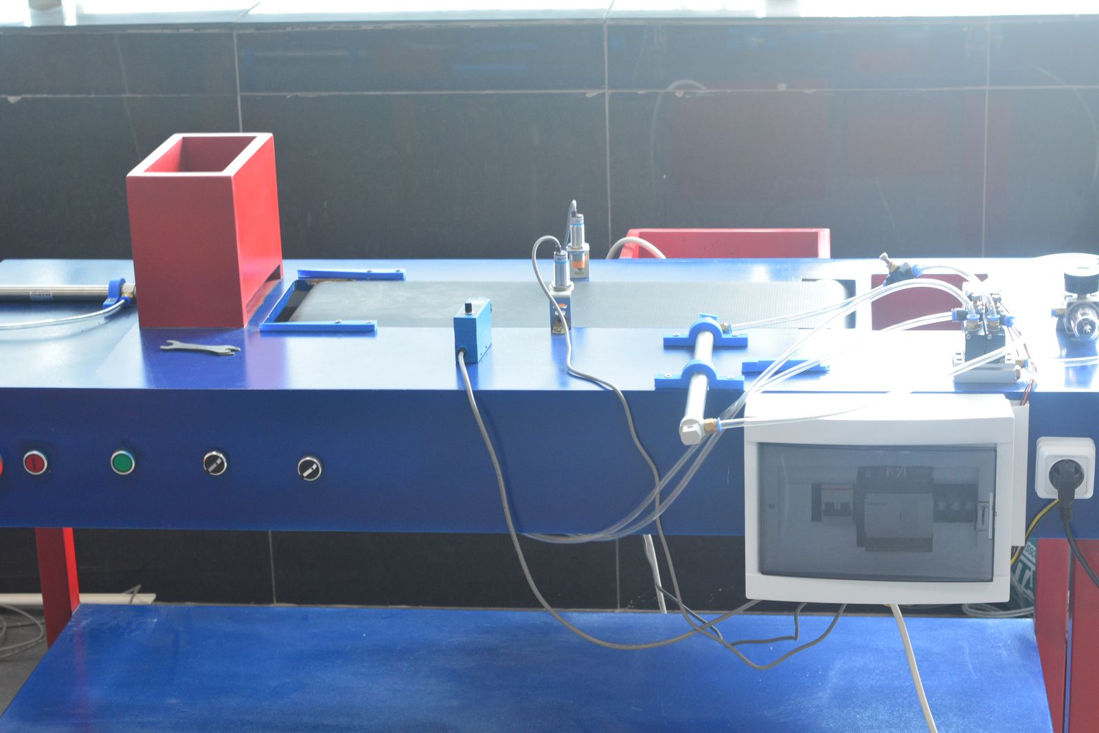 Industrial automation kit, side view